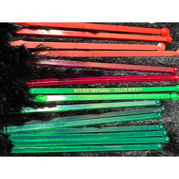 Vintage Assorted Plastic Swizzle Sticks Collectible Set - Flamingo Hotel 24 - Picture 3 of 9